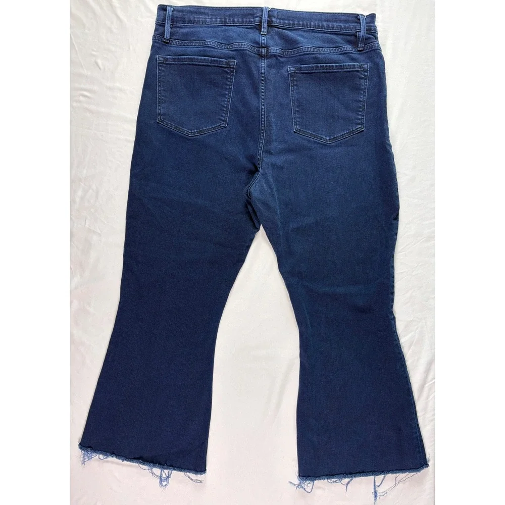 FRAME Le Crop Flare Jeans Women 33 Fiona High Rise Dark Blue Boho Raw Hem Shabby